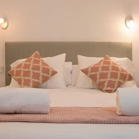 Apartment Armenta Oasis City Center